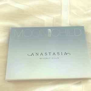 Moon Child Glow Kit Anastasia Beverly Hills